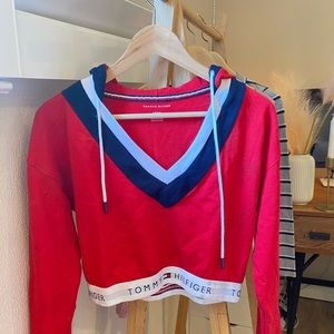 Tommy Hilfiger Cropped Hoodie Sweatshirt V-Neck
